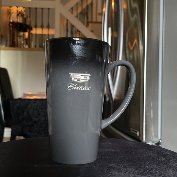 Cadillac Ombré Cement Gray 16 Ounce Tall Coffee Mug - Picture 15 of 16